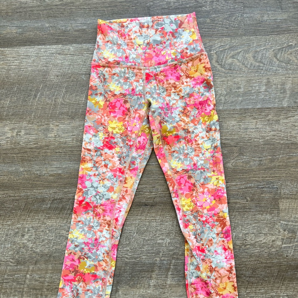 NWOT lululemon align 25” size 2